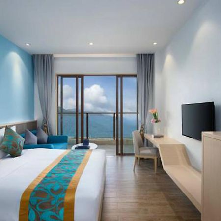 Roeasy Hospitality Hotel Sanya Bagian luar foto