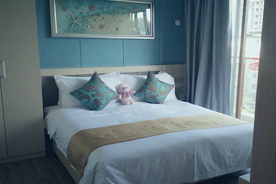 Roeasy Hospitality Hotel Sanya Bagian luar foto